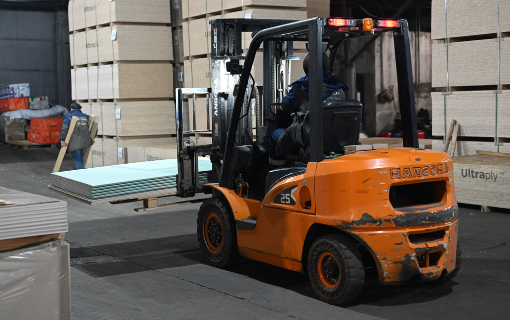 Транспортировка: как довезти материалы без потерь